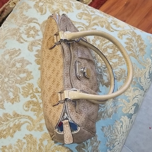 Vintage Guess HandBag - Picture 6 of 8